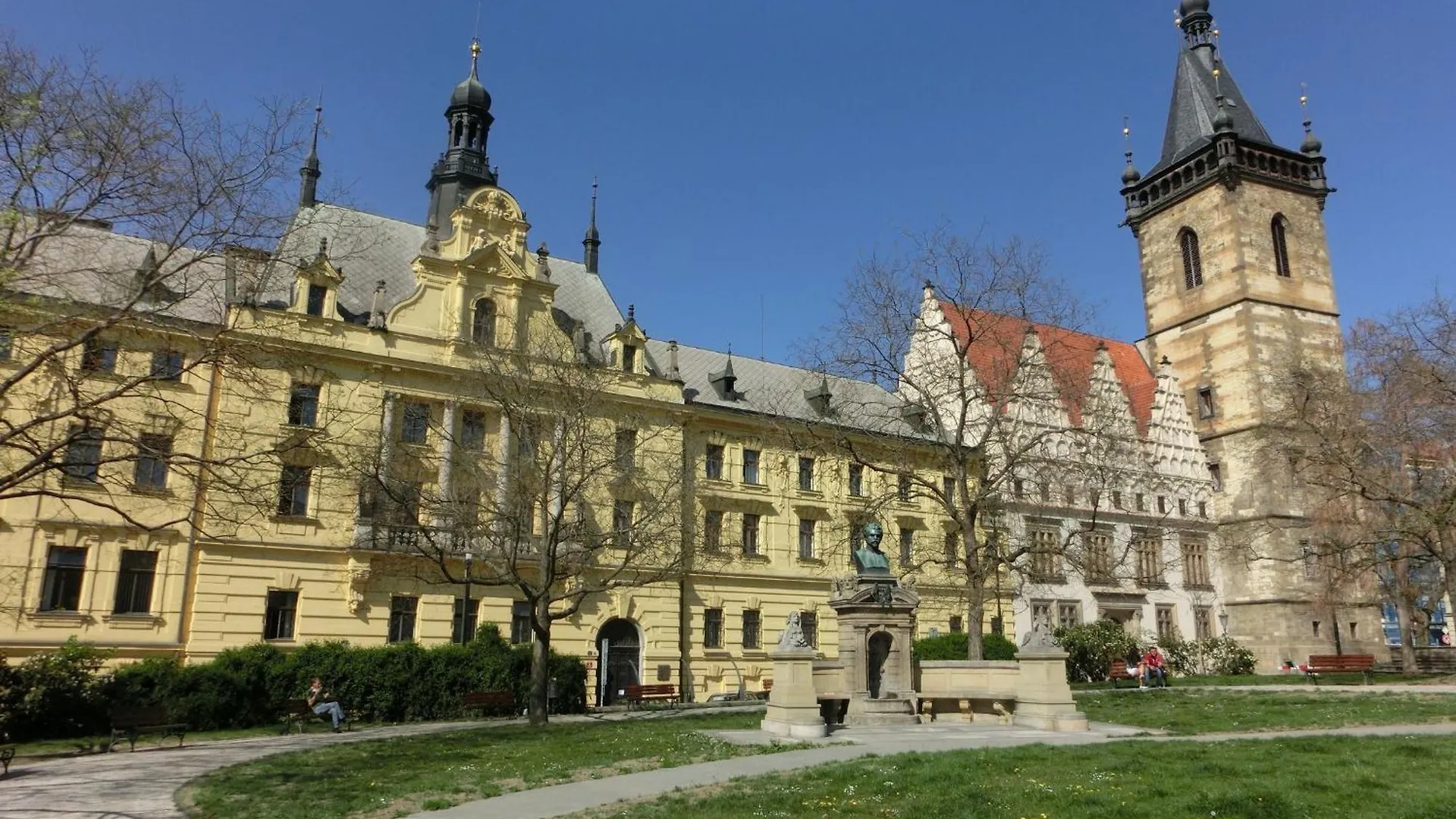 Cosy Apartment On Charles Square Praga República Checa